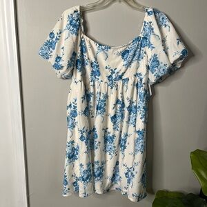 Altard state Blue Floral Puff-Sleeve dress size large NWT